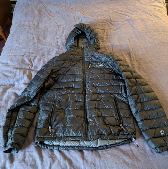 LL Bean 850 Fill Down Hooded Jacket - Picture 1 of 3